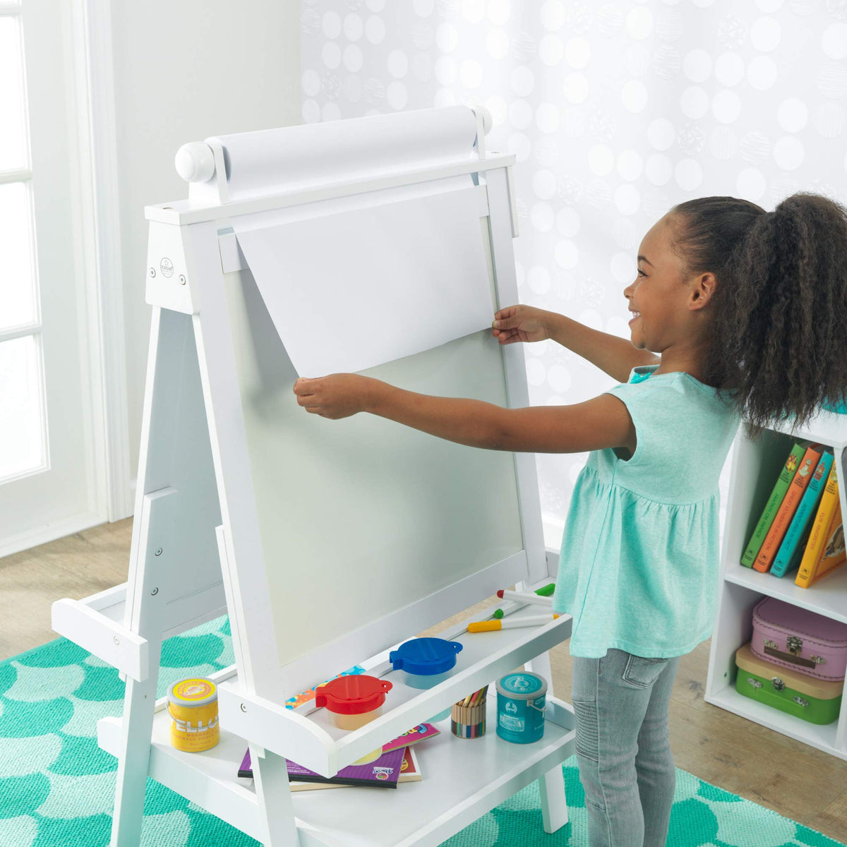 Wooden Kids Easel With Chalkboard & Dry Erase